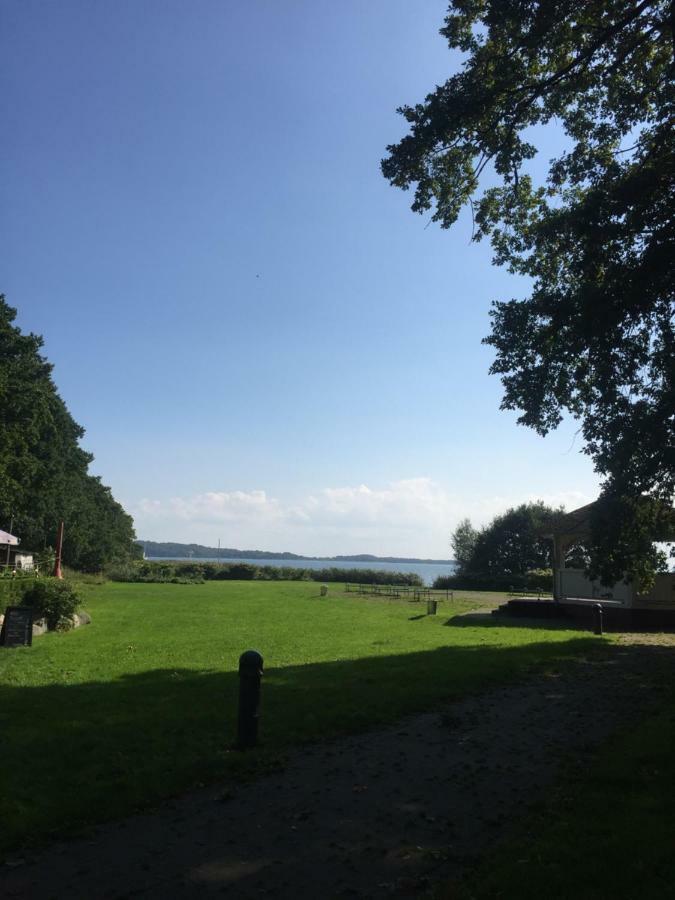 Ferienwohnung Seestern, Villa Vilmblick Lauterbach  Esterno foto